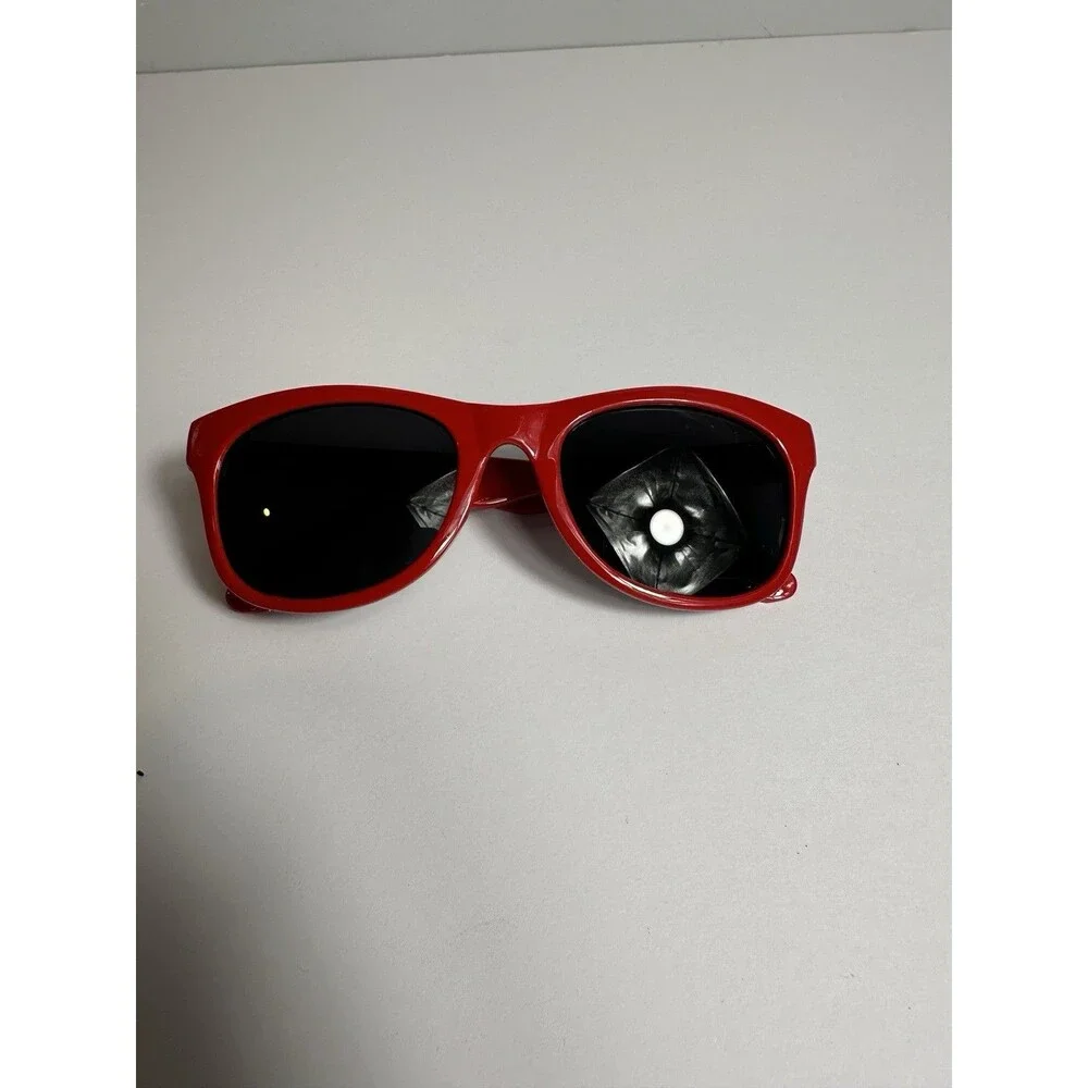 Budweiser red plastic